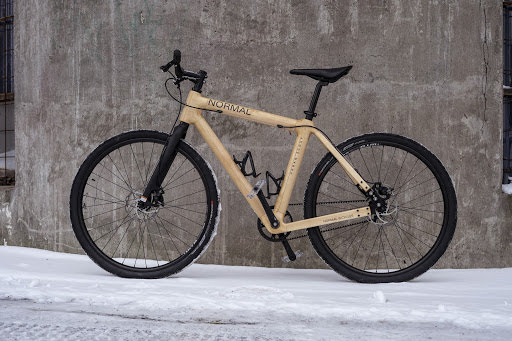Normal Bycicles 1×10: Jessica Vreeswijk Kudla and Christopher Kudla, Normal Bicycles ...